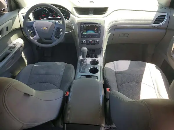 1GNKRFKD2HJ284567 2017 CHEVROLET TRAVERSE - Image 8