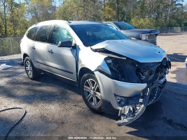 1GNKRFKD2HJ346324 2017 CHEVROLET TRAVERSE - Image 1