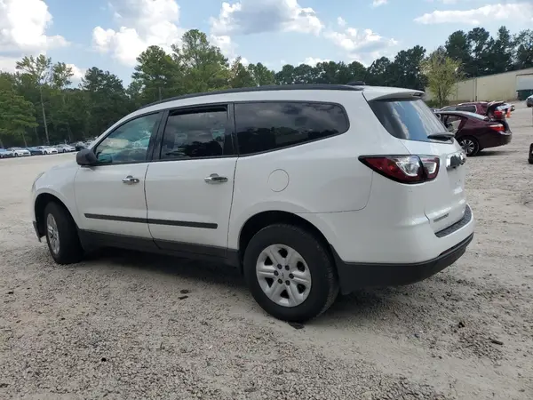 1GNKRFKD3HJ113911 2017 CHEVROLET TRAVERSE - Image 2