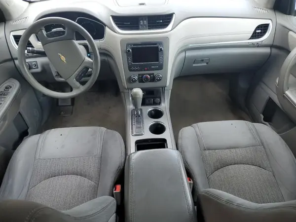 1GNKRFKD3HJ113911 2017 CHEVROLET TRAVERSE - Image 8