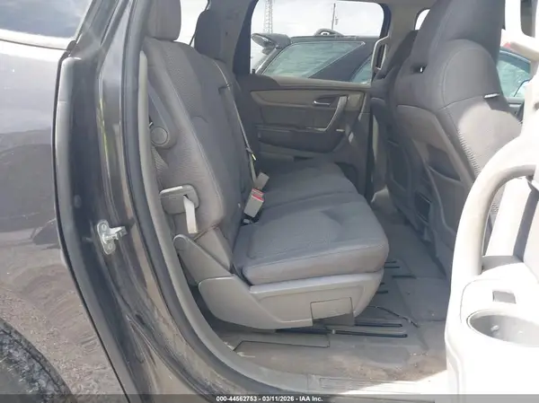 1GNKRFKD3HJ119580 2017 CHEVROLET TRAVERSE - Image 8
