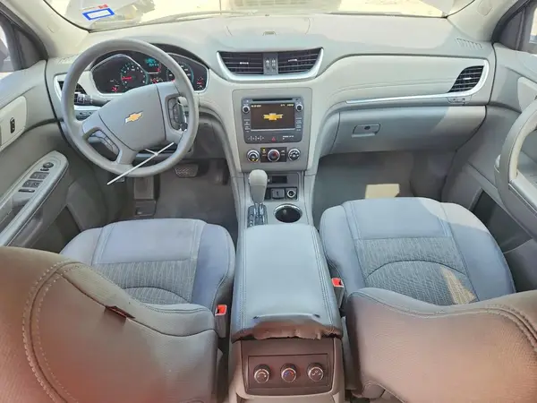 1GNKRFKD3HJ151252 2017 CHEVROLET TRAVERSE - Image 8
