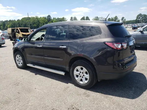 1GNKRFKD3HJ179858 2017 CHEVROLET TRAVERSE - Image 2
