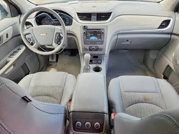 1GNKRFKD3HJ214866 2017 CHEVROLET TRAVERSE - Image 8