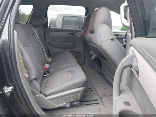 1GNKRFKD3HJ228296 2017 CHEVROLET TRAVERSE - Image 8