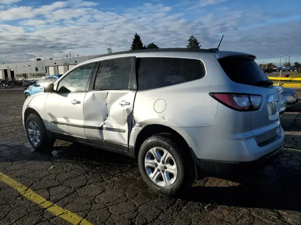 1GNKRFKD3HJ253232 2017 CHEVROLET TRAVERSE - Image 2