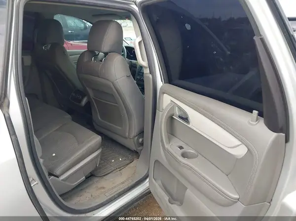 1GNKRFKD3HJ285226 2017 CHEVROLET TRAVERSE - Image 8