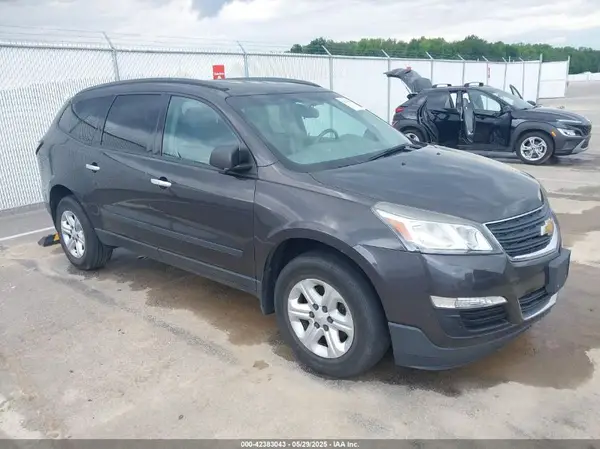 1GNKRFKD3HJ306995 2017 CHEVROLET TRAVERSE - Image 1