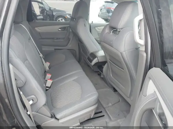 1GNKRFKD3HJ306995 2017 CHEVROLET TRAVERSE - Image 8