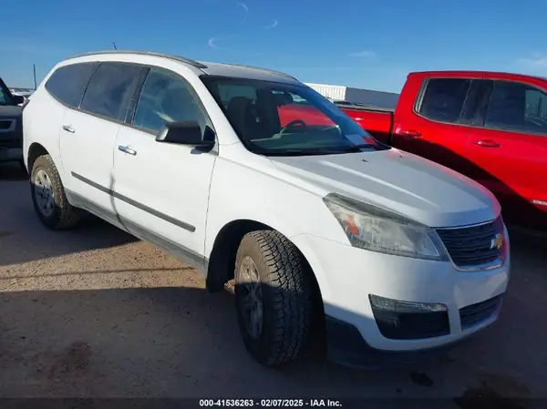 1GNKRFKD3HJ328124 2017 CHEVROLET TRAVERSE - Image 1