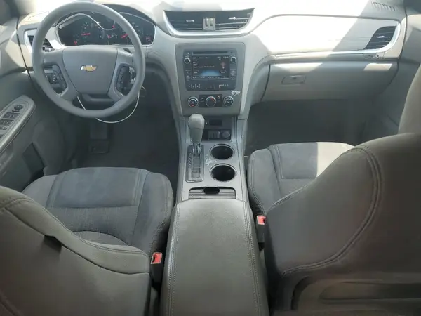 1GNKRFKD3HJ346848 2017 CHEVROLET TRAVERSE - Image 8