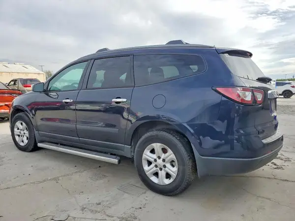 1GNKRFKD4GJ136709 2016 CHEVROLET TRAVERSE - Image 2