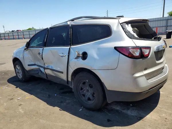 1GNKRFKD4GJ257966 2016 CHEVROLET TRAVERSE - Image 2