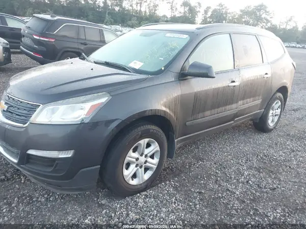 1GNKRFKD4GJ264271 2016 CHEVROLET TRAVERSE - Image 2