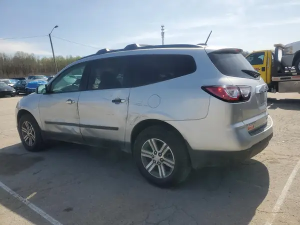 1GNKRFKD4HJ177925 2017 CHEVROLET TRAVERSE - Image 2