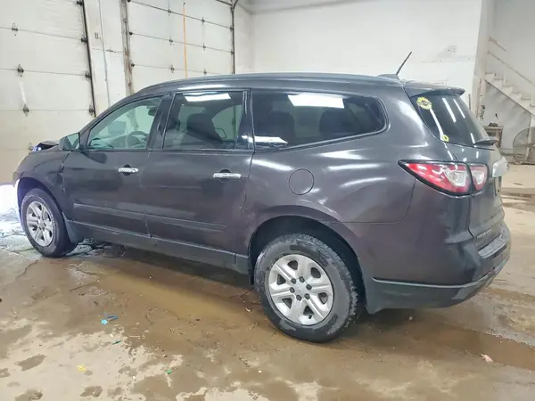1GNKRFKD4HJ209711 2017 CHEVROLET TRAVERSE - Image 2