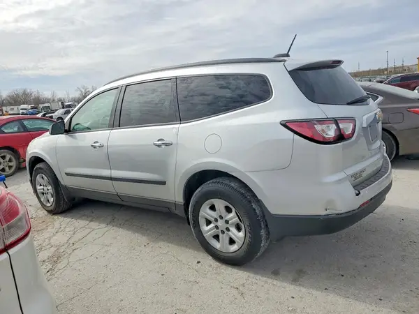 1GNKRFKD4HJ309534 2017 CHEVROLET TRAVERSE - Image 2