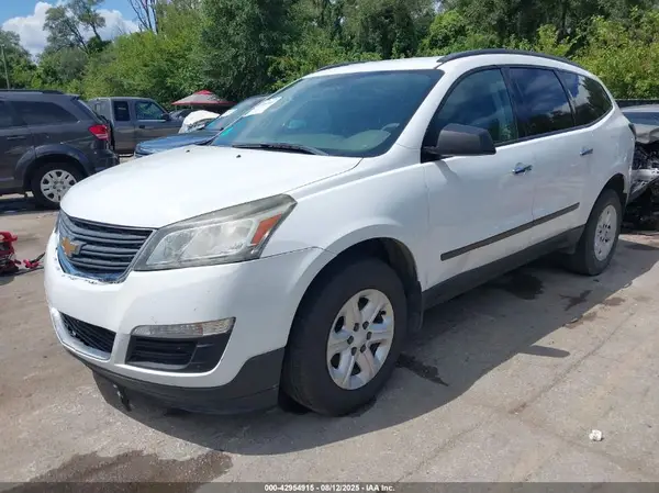 1GNKRFKD5GJ134032 2016 CHEVROLET TRAVERSE - Image 2