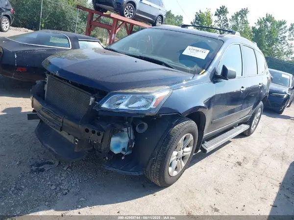 1GNKRFKD5GJ149159 2016 CHEVROLET TRAVERSE - Image 2