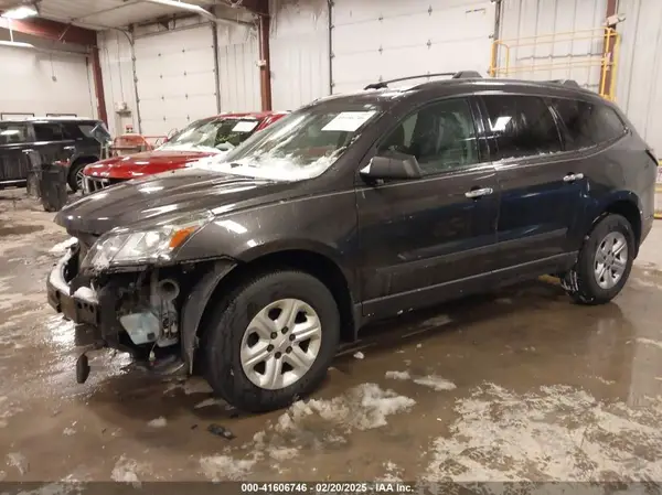1GNKRFKD5GJ179519 2016 CHEVROLET TRAVERSE - Image 2