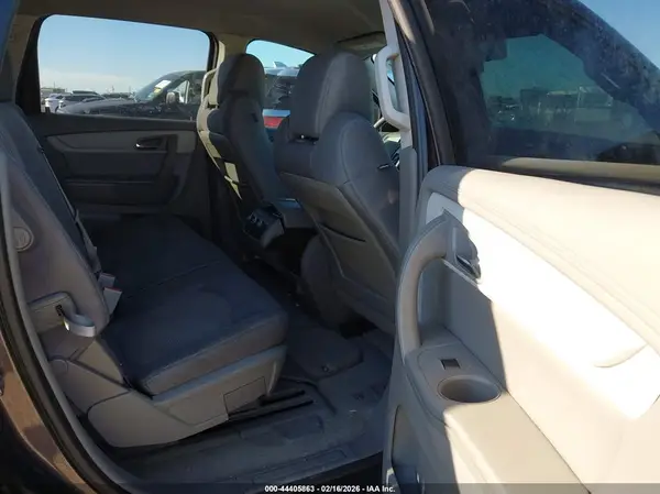 1GNKRFKD5GJ284111 2016 CHEVROLET TRAVERSE - Image 8