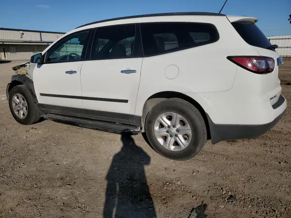 1GNKRFKD5HJ102344 2017 CHEVROLET TRAVERSE - Image 2