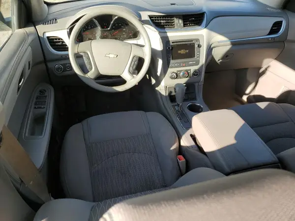 1GNKRFKD5HJ102344 2017 CHEVROLET TRAVERSE - Image 8