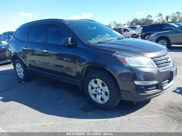 1GNKRFKD5HJ203237 2017 CHEVROLET TRAVERSE - Image 1