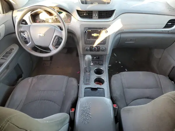 1GNKRFKD5HJ329372 2017 CHEVROLET TRAVERSE - Image 8
