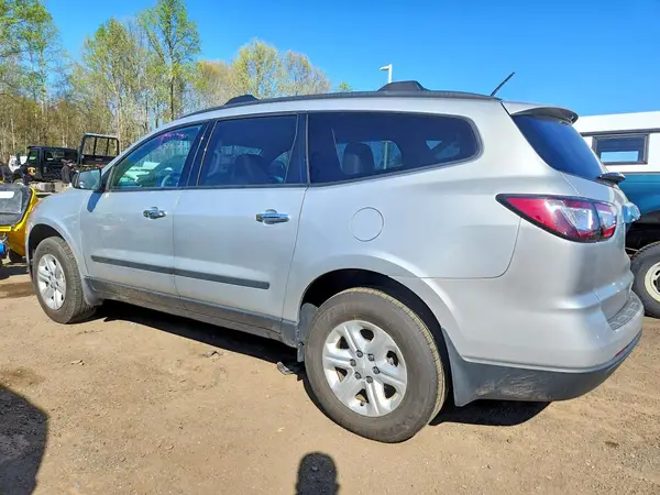 1GNKRFKD6GJ293125 2016 CHEVROLET TRAVERSE - Image 2