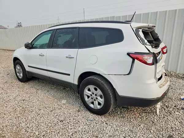 1GNKRFKD6GJ323708 2016 CHEVROLET TRAVERSE - Image 2