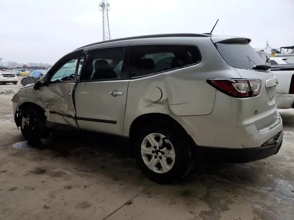 1GNKRFKD6GJ325829 2016 CHEVROLET TRAVERSE - Image 2