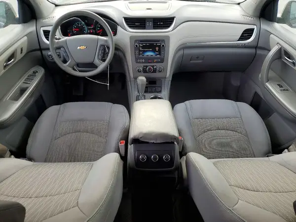 1GNKRFKD6HJ179627 2017 CHEVROLET TRAVERSE - Image 8