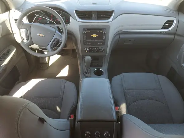 1GNKRFKD6HJ346200 2017 CHEVROLET TRAVERSE - Image 8