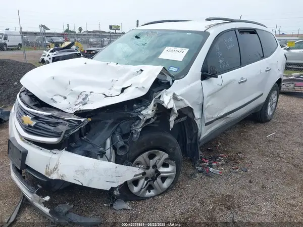 1GNKRFKD7GJ134601 2016 CHEVROLET TRAVERSE - Image 2