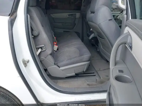 1GNKRFKD7GJ134601 2016 CHEVROLET TRAVERSE - Image 8