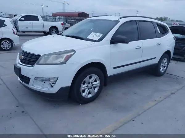 1GNKRFKD7GJ158316 2016 CHEVROLET TRAVERSE - Image 2