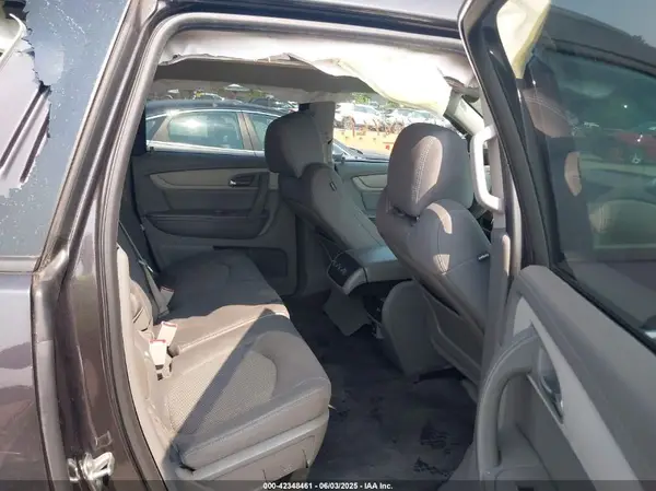 1GNKRFKD7HJ146507 2017 CHEVROLET TRAVERSE - Image 8