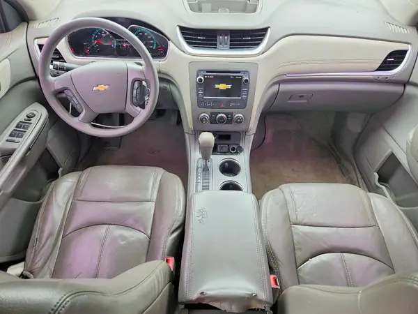 1GNKRFKD7HJ172427 2017 CHEVROLET TRAVERSE - Image 8