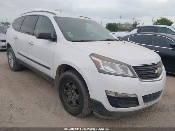 1GNKRFKD7HJ200002 2017 CHEVROLET TRAVERSE - Image 1