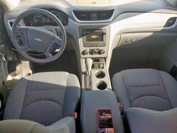 1GNKRFKD7HJ206074 2017 CHEVROLET TRAVERSE - Image 8