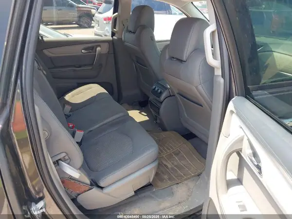 1GNKRFKD7HJ209931 2017 CHEVROLET TRAVERSE - Image 8