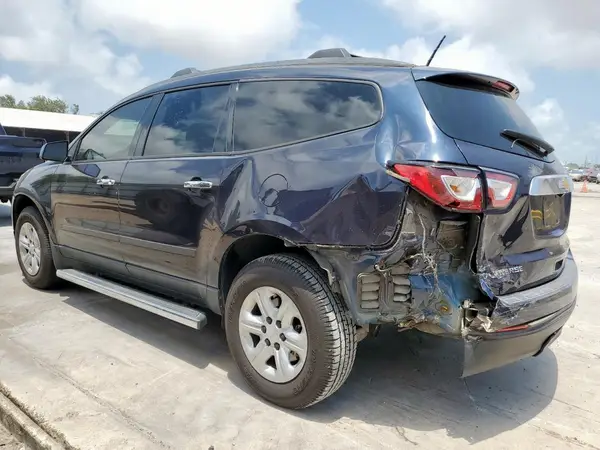 1GNKRFKD7HJ213591 2017 CHEVROLET TRAVERSE - Image 2