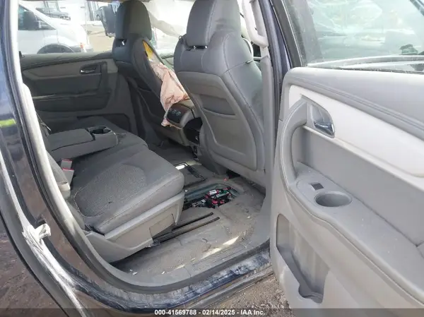 1GNKRFKD7HJ230407 2017 CHEVROLET TRAVERSE - Image 8