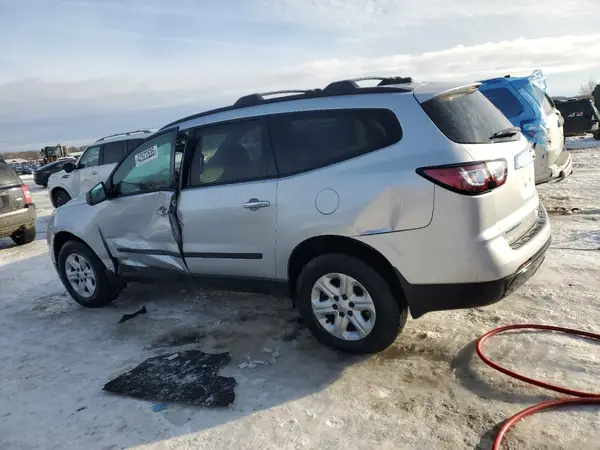 1GNKRFKD7HJ233873 2017 CHEVROLET TRAVERSE - Image 2