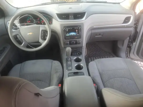 1GNKRFKD7HJ342933 2017 CHEVROLET TRAVERSE - Image 8