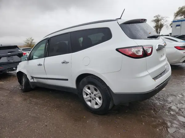 1GNKRFKD8GJ146157 2016 CHEVROLET TRAVERSE - Image 2