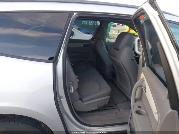 1GNKRFKD8GJ253015 2016 CHEVROLET TRAVERSE - Image 8