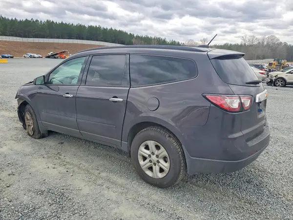 1GNKRFKD8GJ273524 2016 CHEVROLET TRAVERSE - Image 2