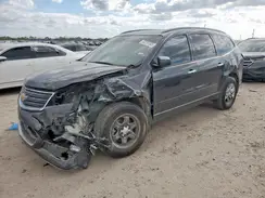 1GNKRFKD8HJ144832 2017 CHEVROLET TRAVERSE